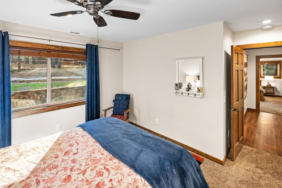 Cabin Image 30