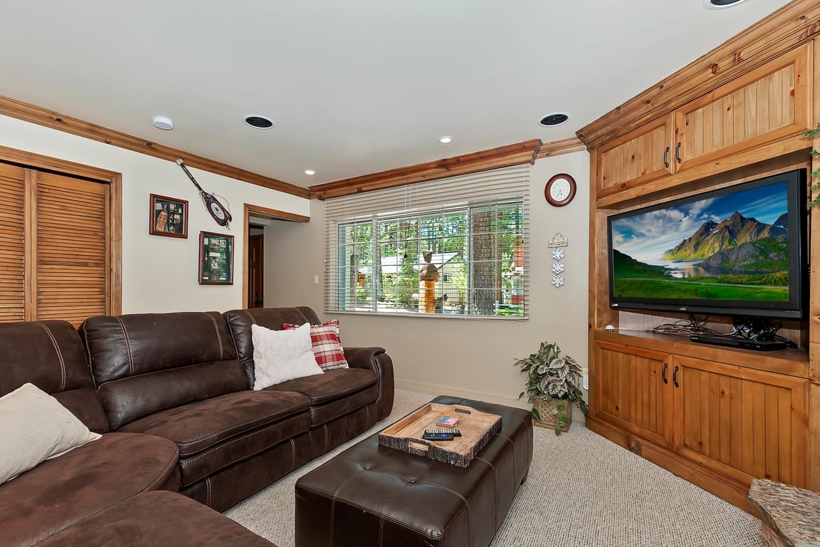 Cabin Image 24