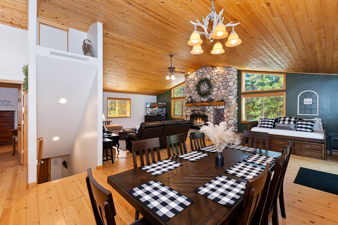 Cabin Image 11