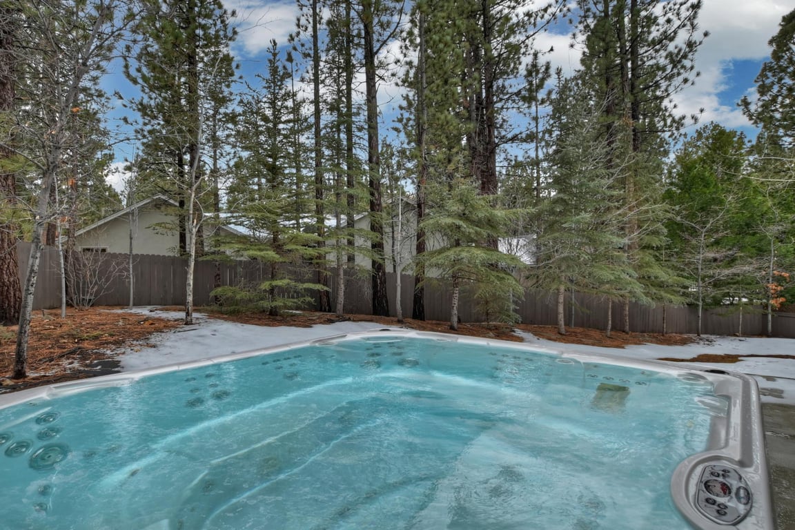 Cabin Image 4