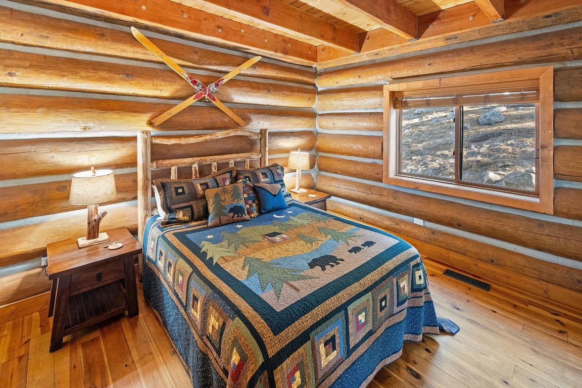 Cabin Image 52