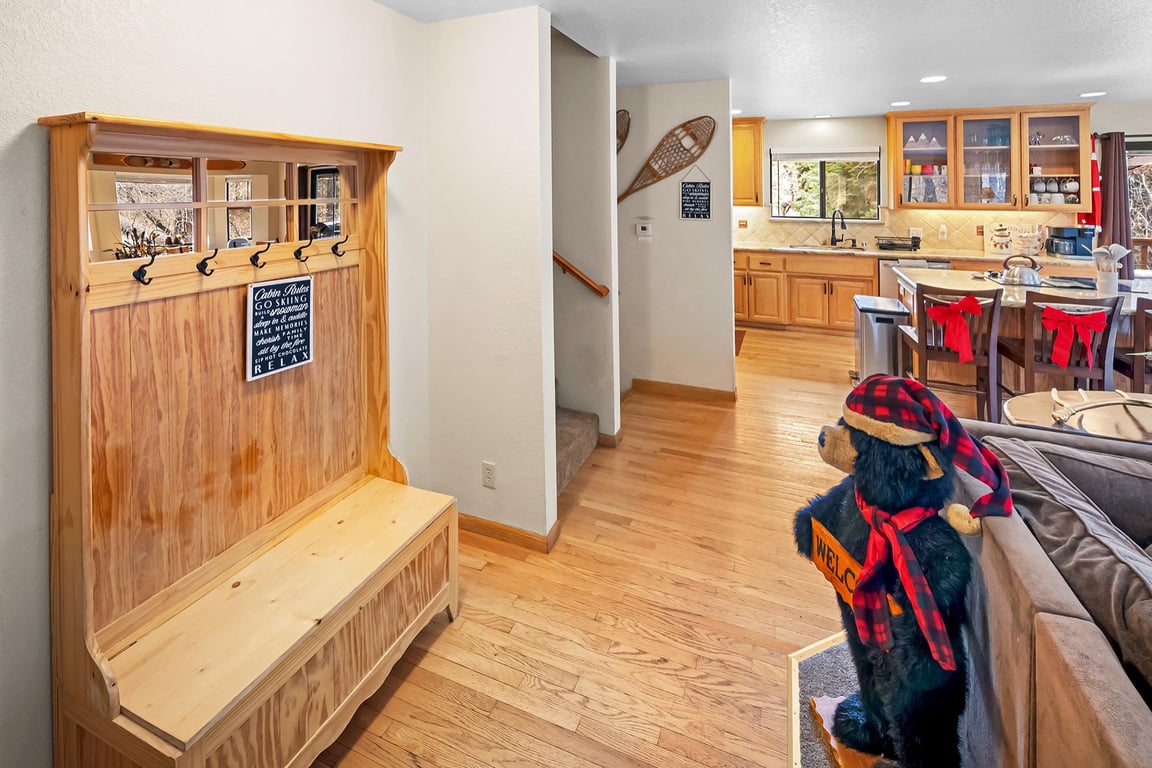 Cabin Image 6