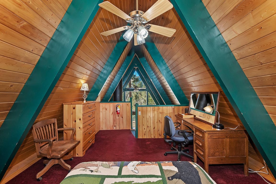 Cabin Image 23