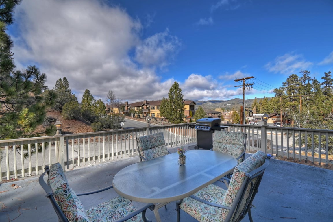 Big Bear Cabin - VillageViews - 0004