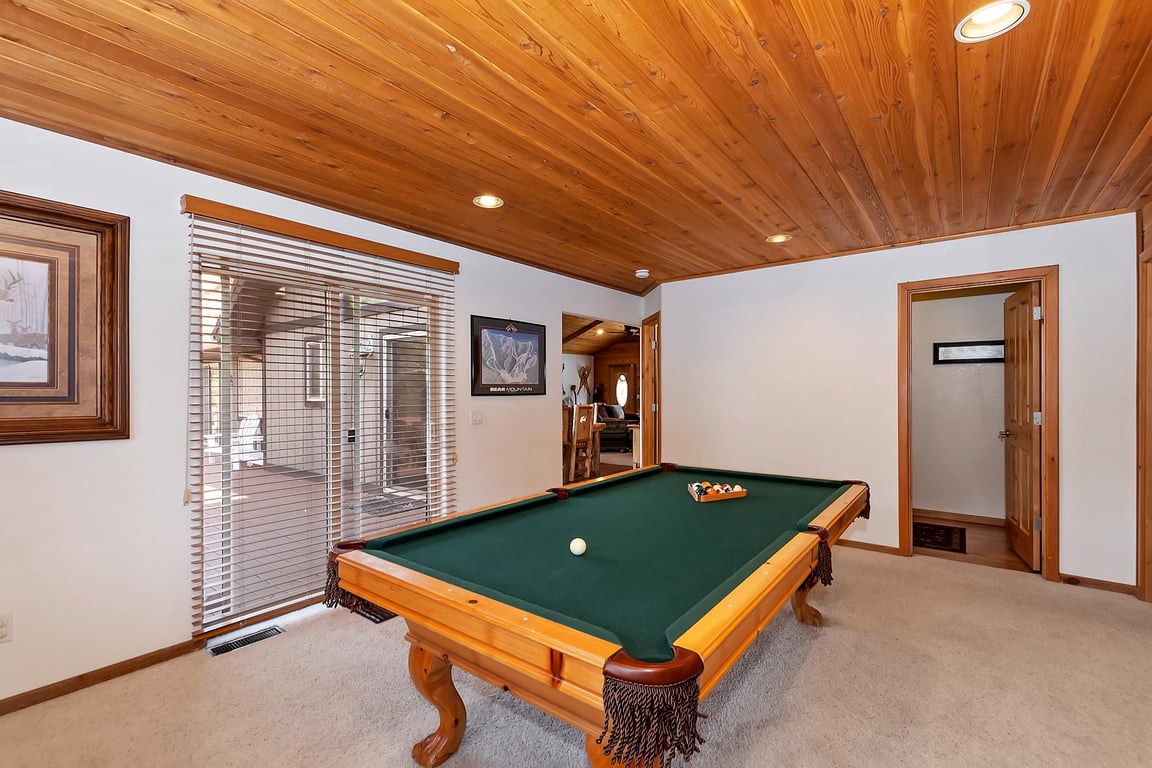 Cabin Image 13
