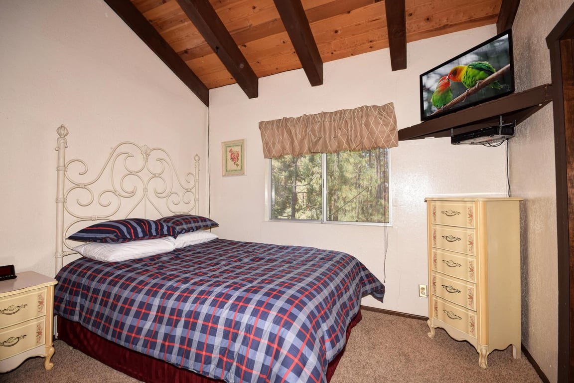 Cabin Image 14