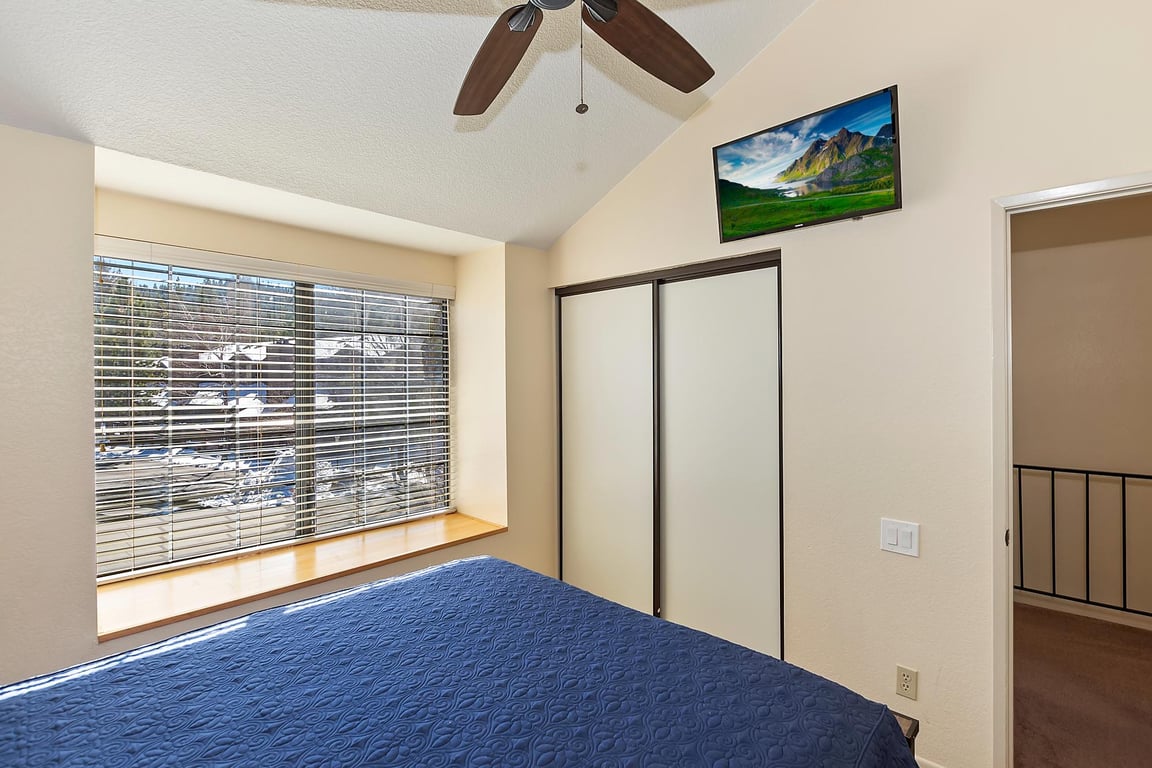 Cabin Image 30