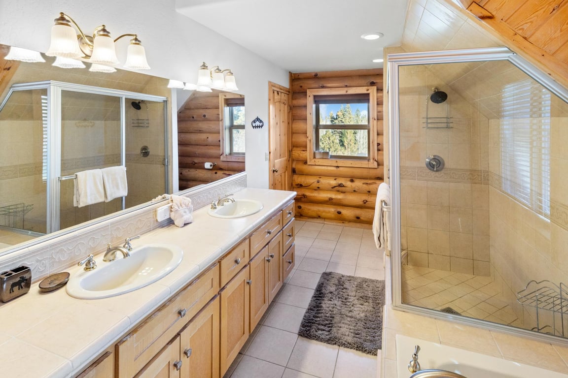 Cabin Image 51