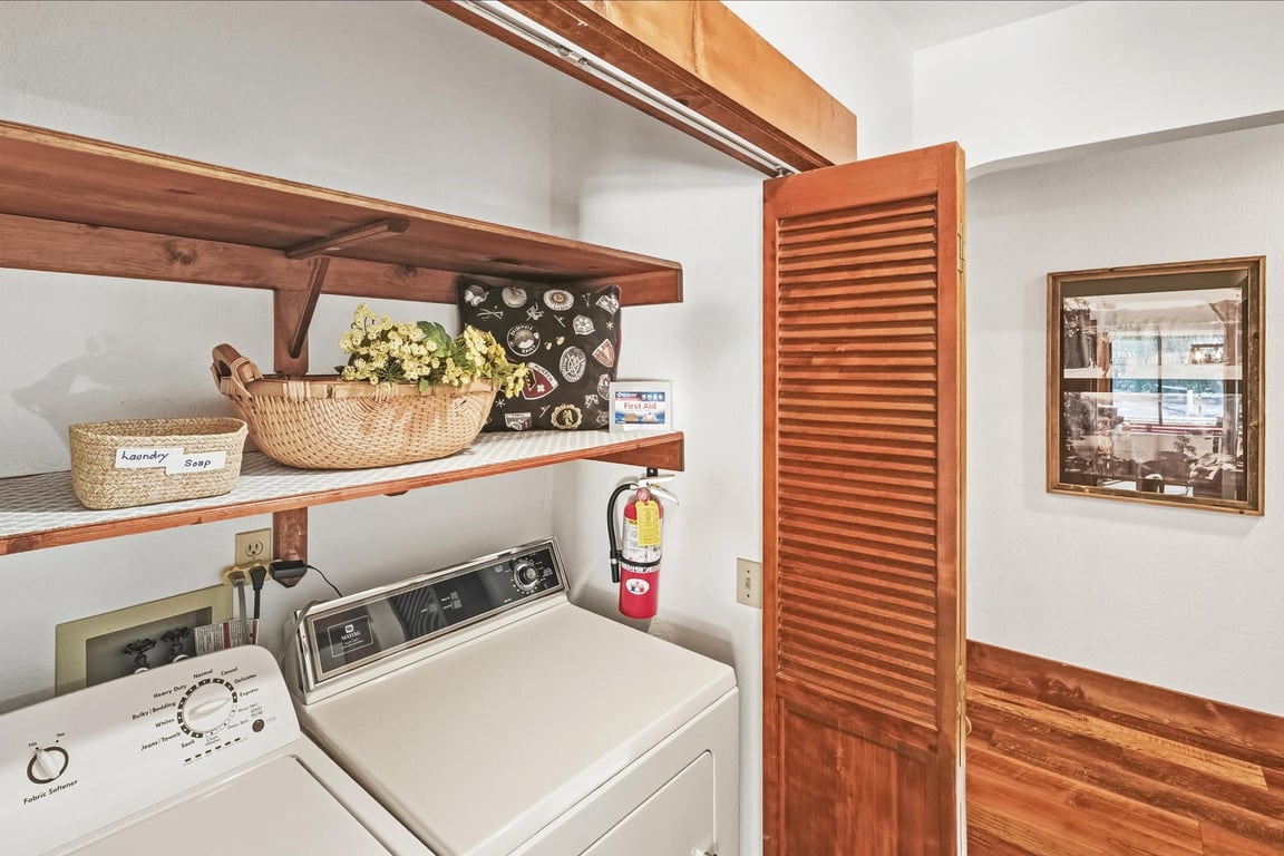 Cabin Image 29