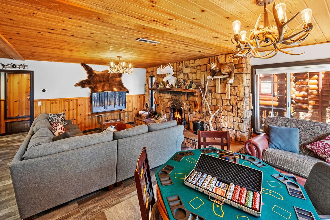 Cabin Image 11