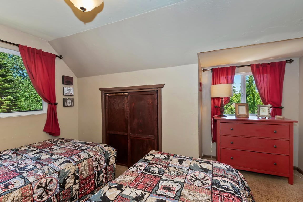 Cabin Image 34