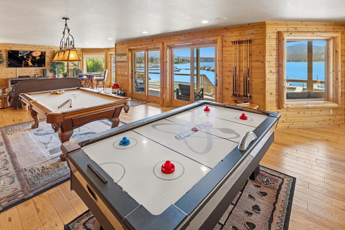 Cabin Image 3