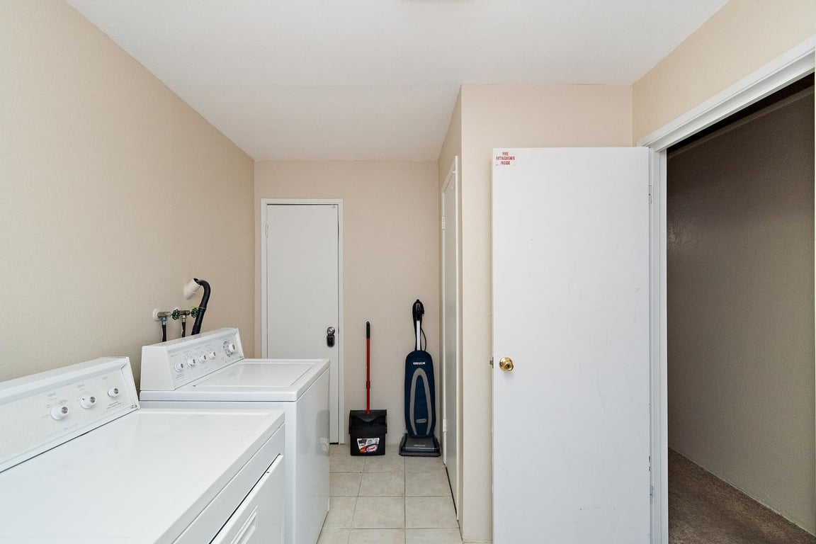 Cabin Image 18