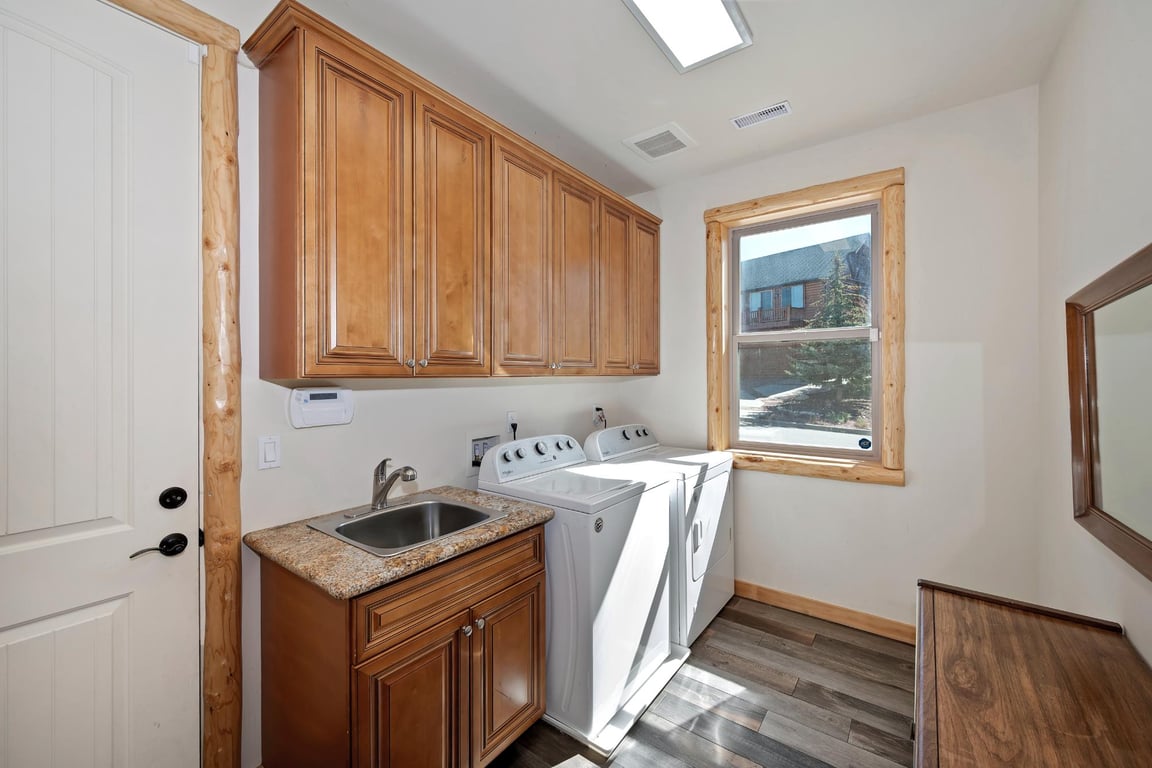 Cabin Image 17