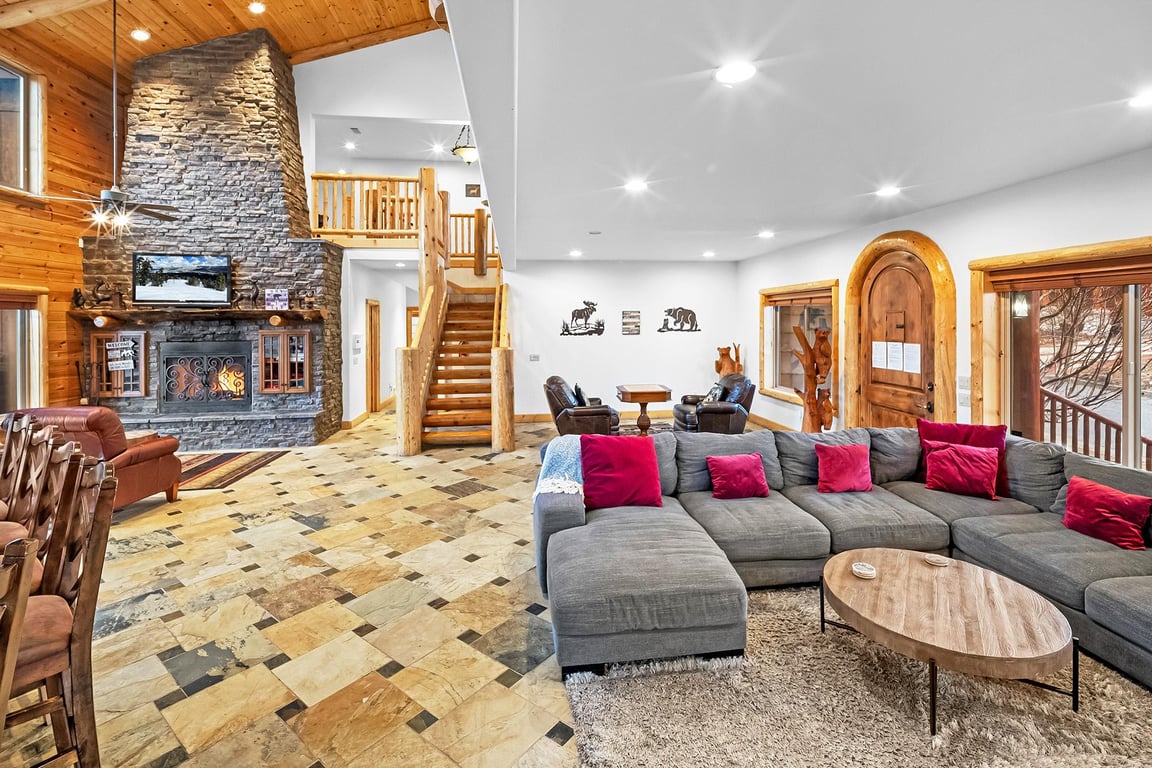 Cabin Image 19