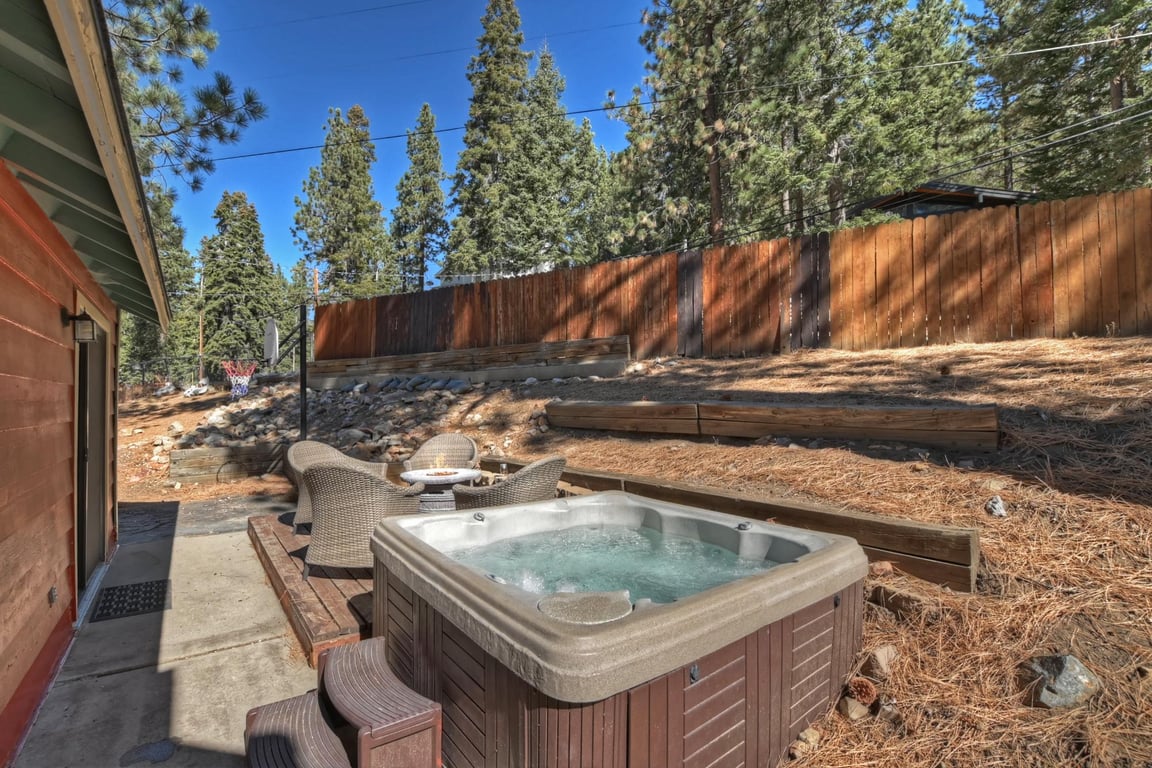 Cabin Image 26