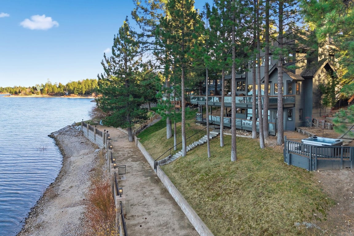 Cabin Image 4