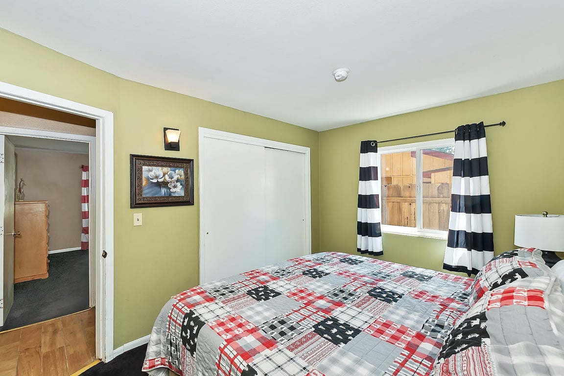 Cabin Image 11