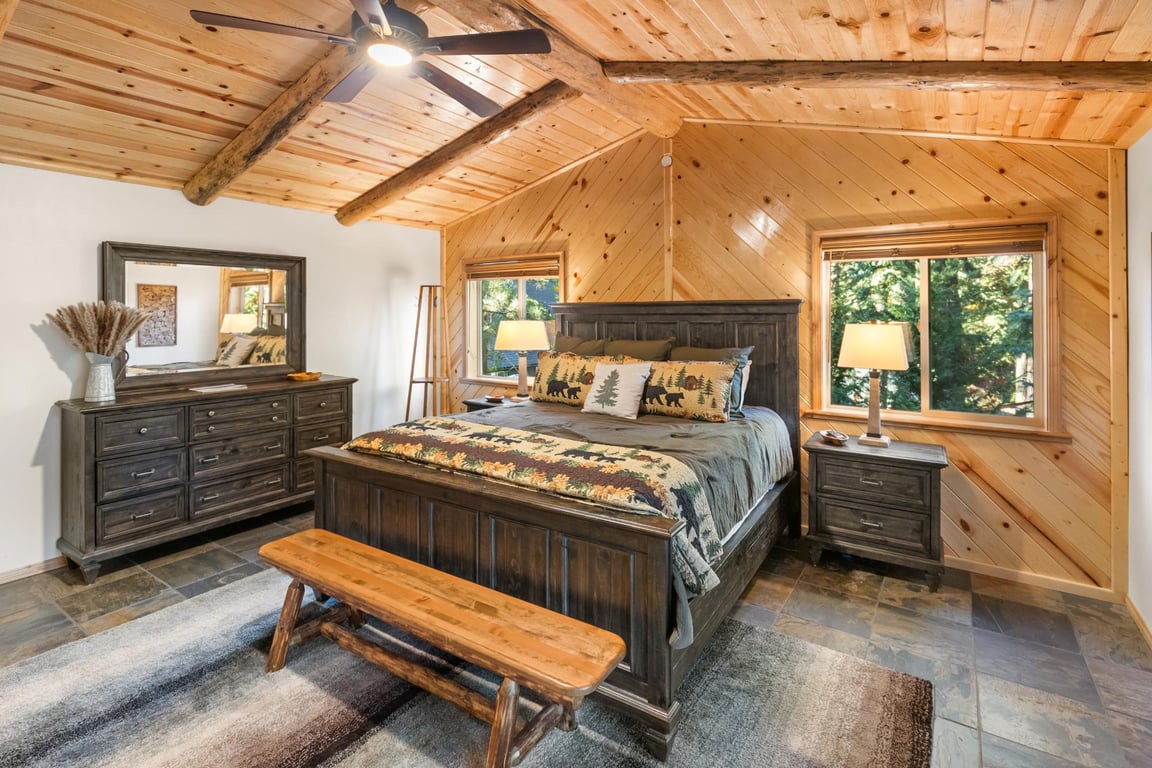 Cabin Image 35