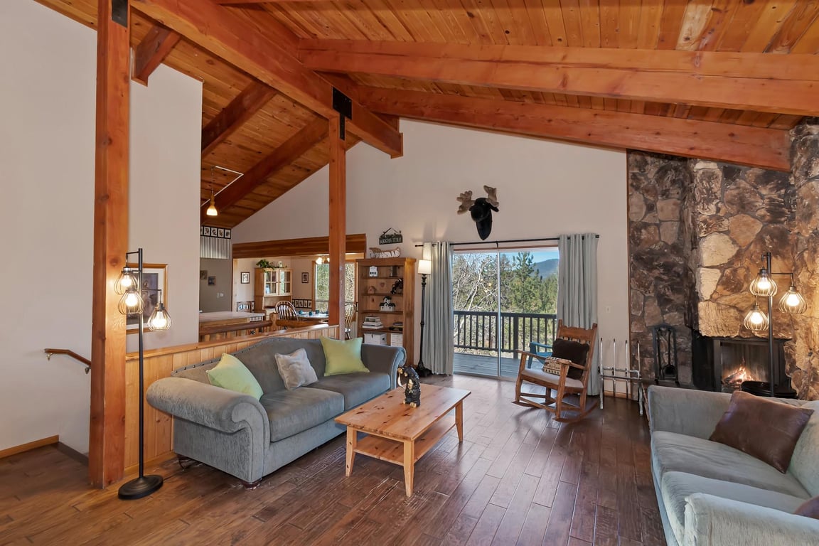 Cabin Image 9