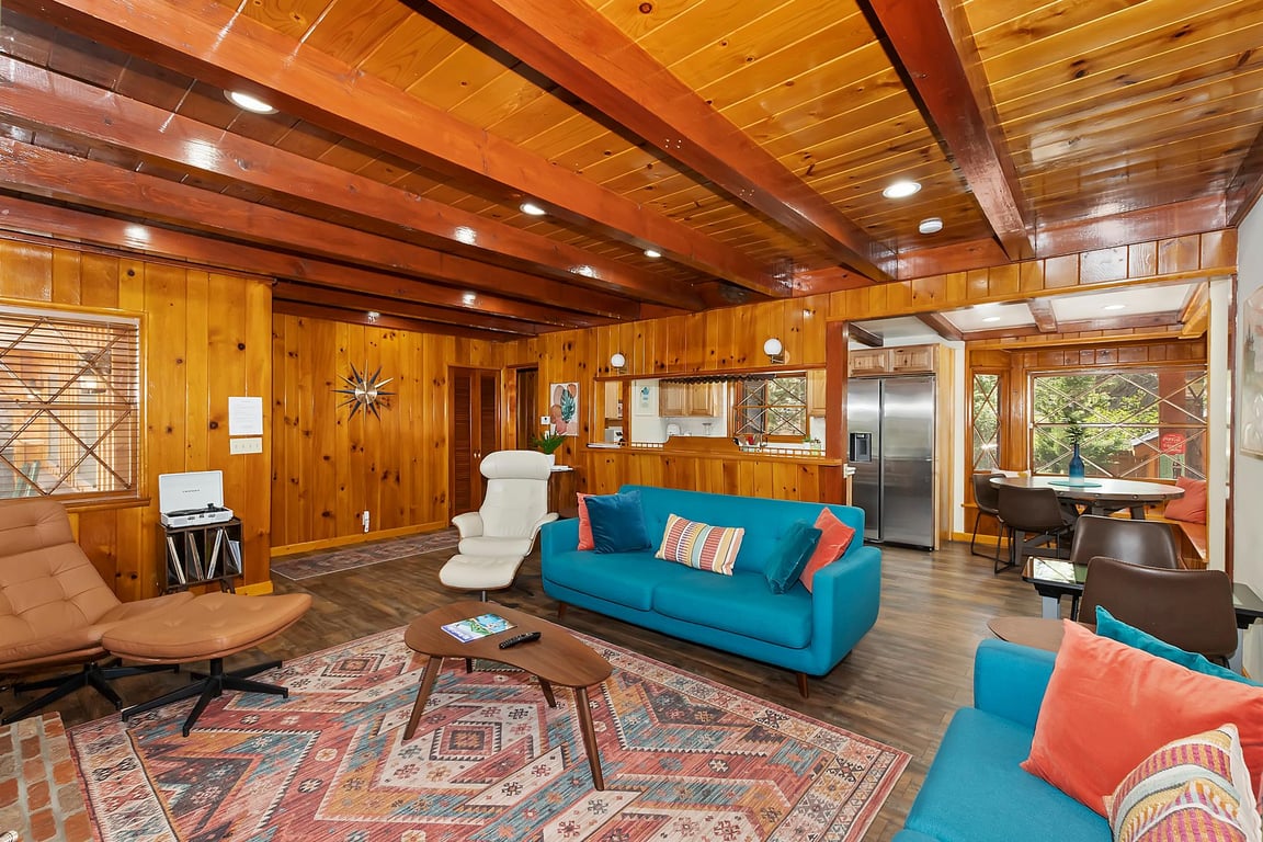 Cabin Image 8