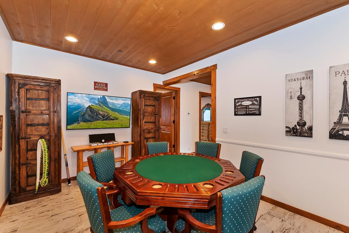 Cabin Image 48