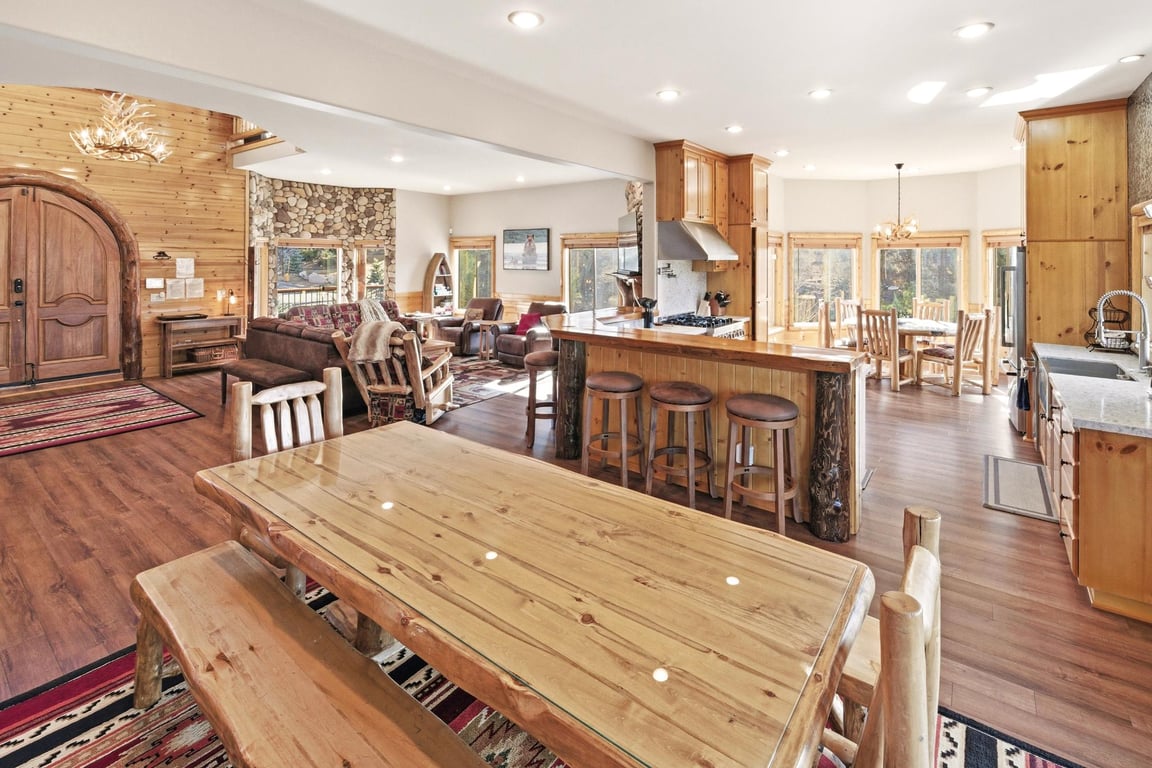 Cabin Image 23