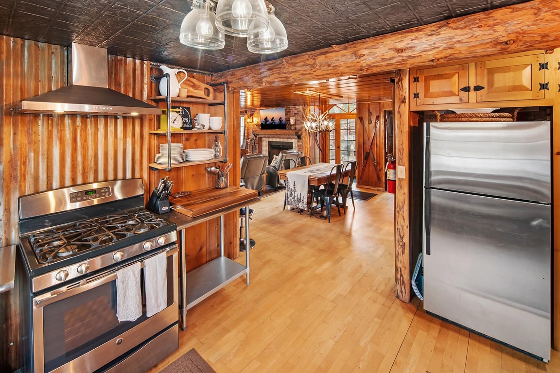 Cabin Image 21