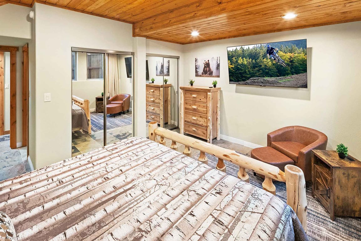 Cabin Image 58