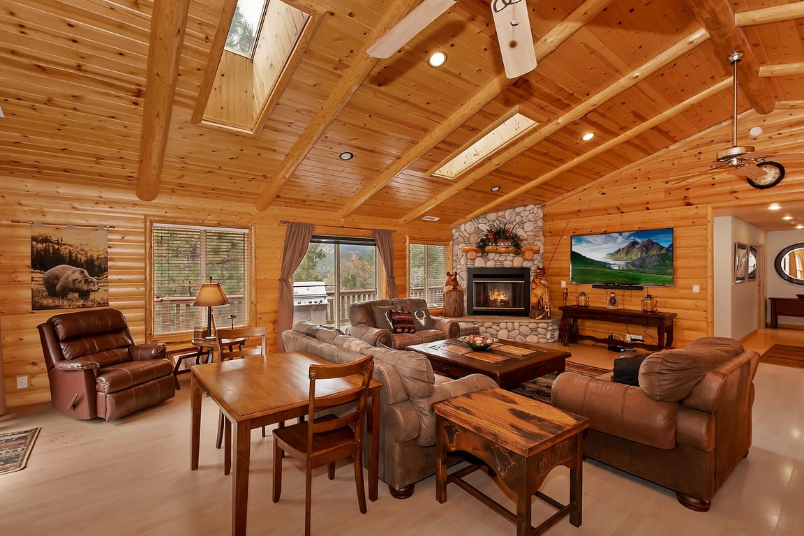 Cabin Image 16