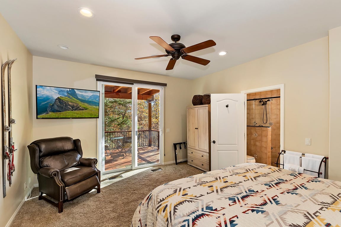 Cabin Image 45