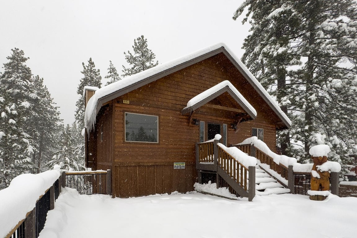 Cabin Image 6