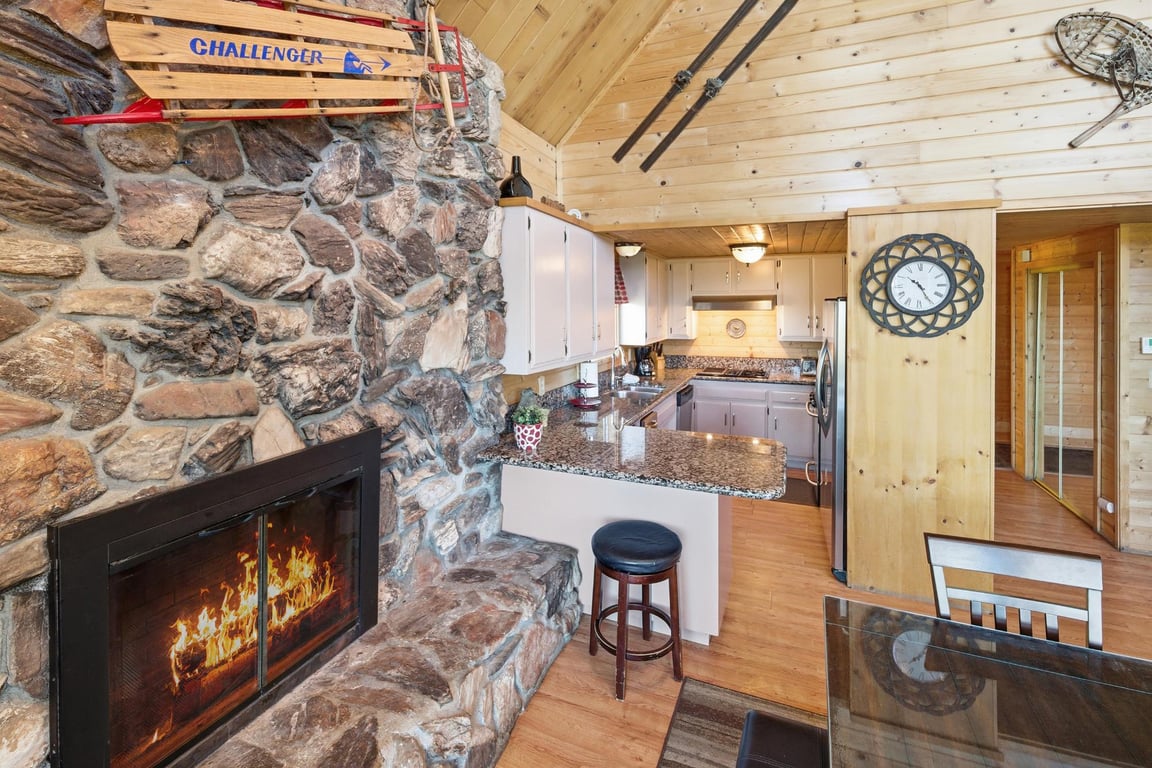 Cabin Image 21