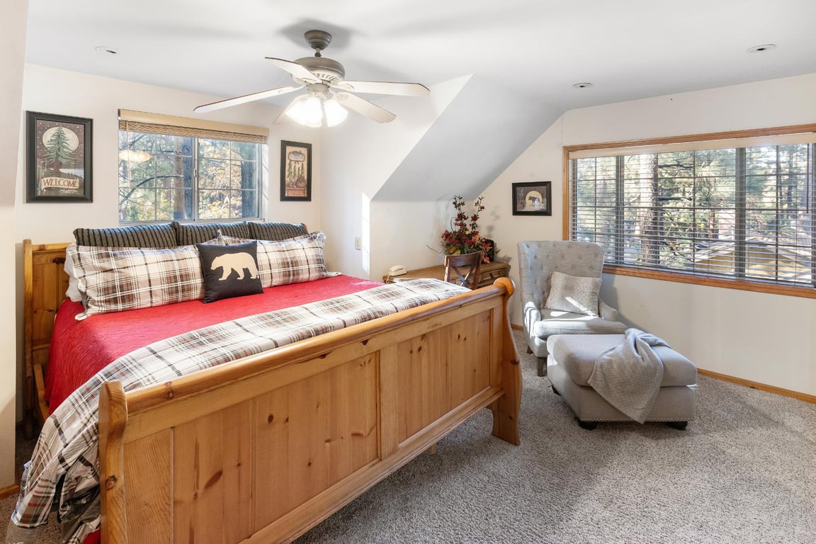 Cabin Image 30