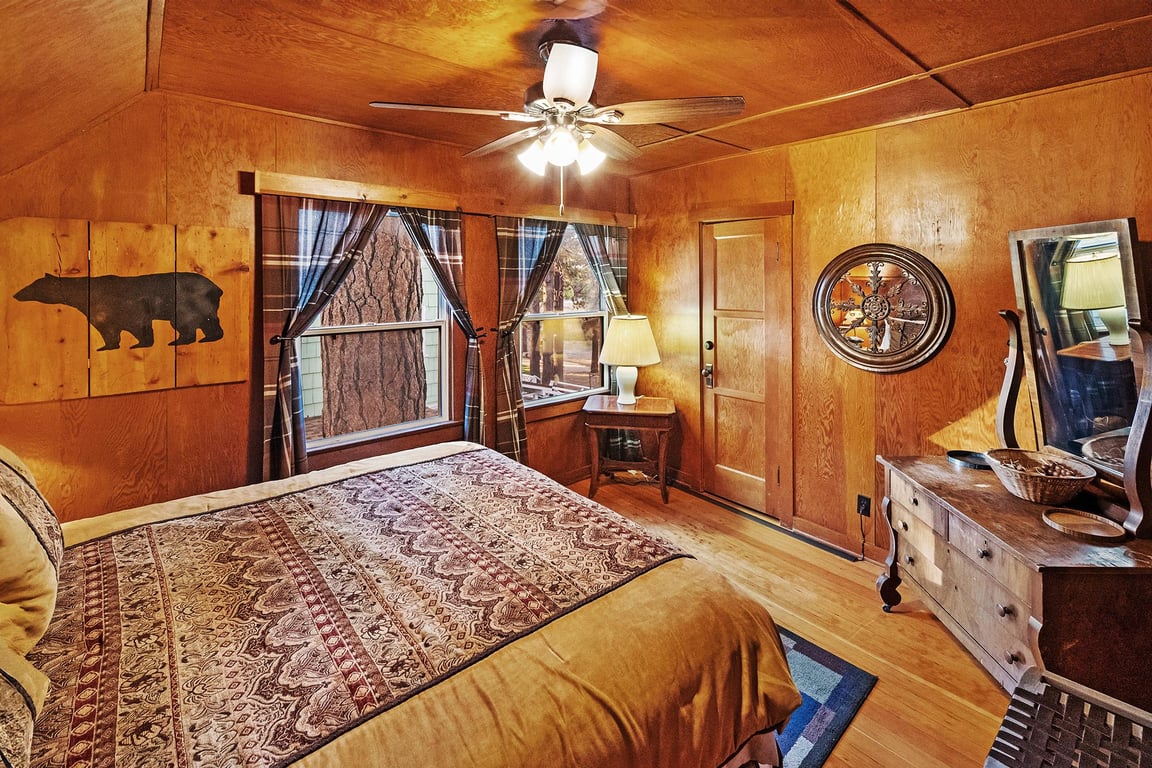 Cabin Image 41