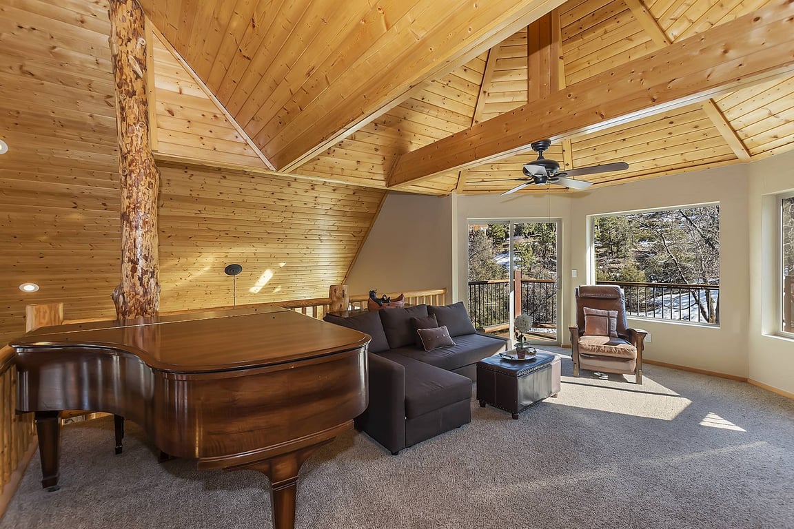 Cabin Image 29