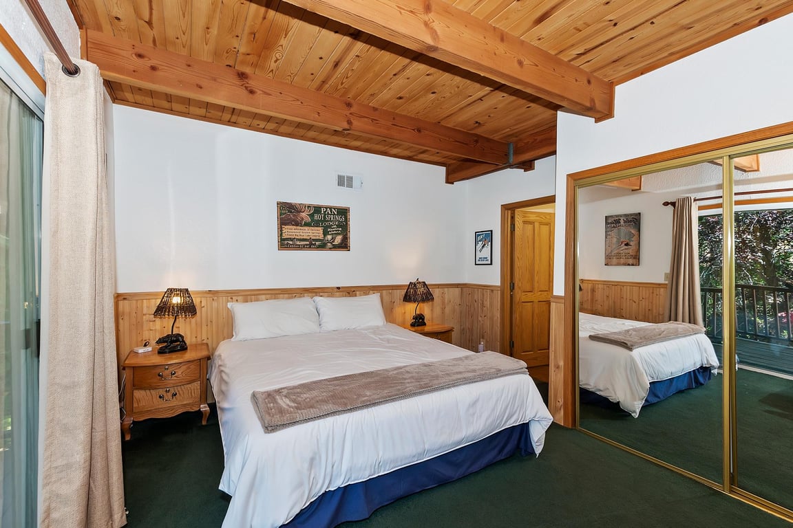 Cabin Image 24