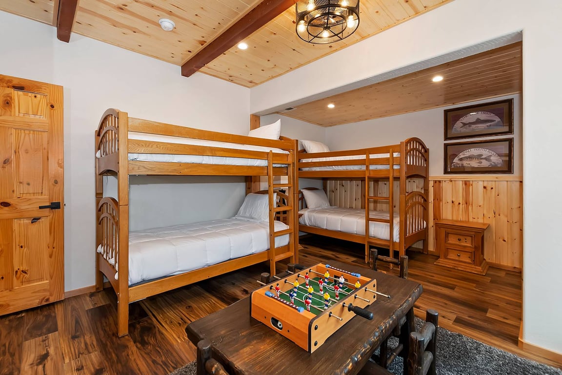 Cabin Image 31