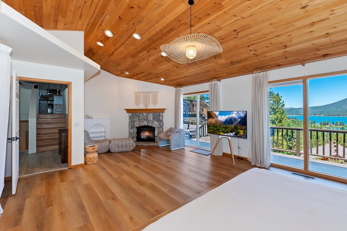 Cabin Image 28