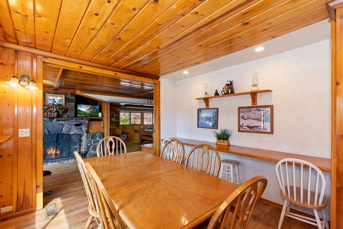 Cabin Image 18