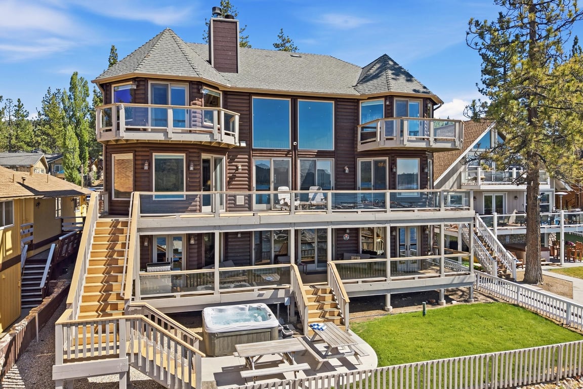 Cabin Image 101