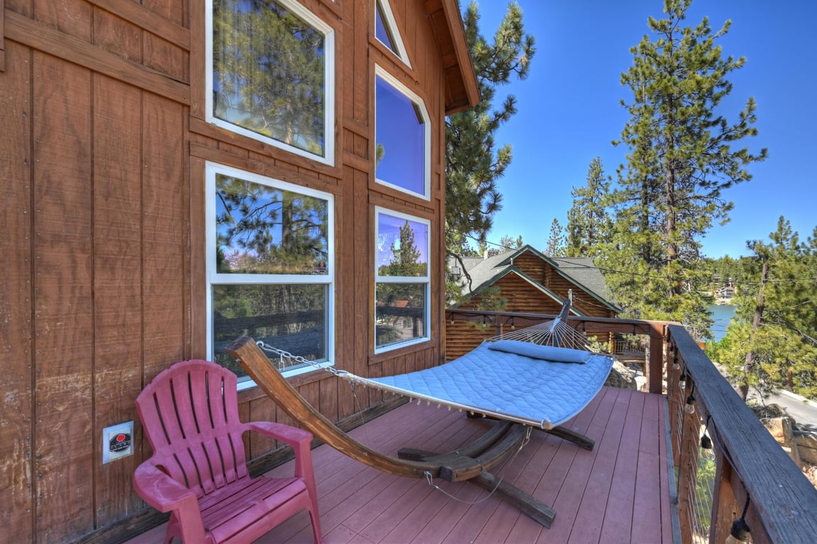 Cabin Image 9