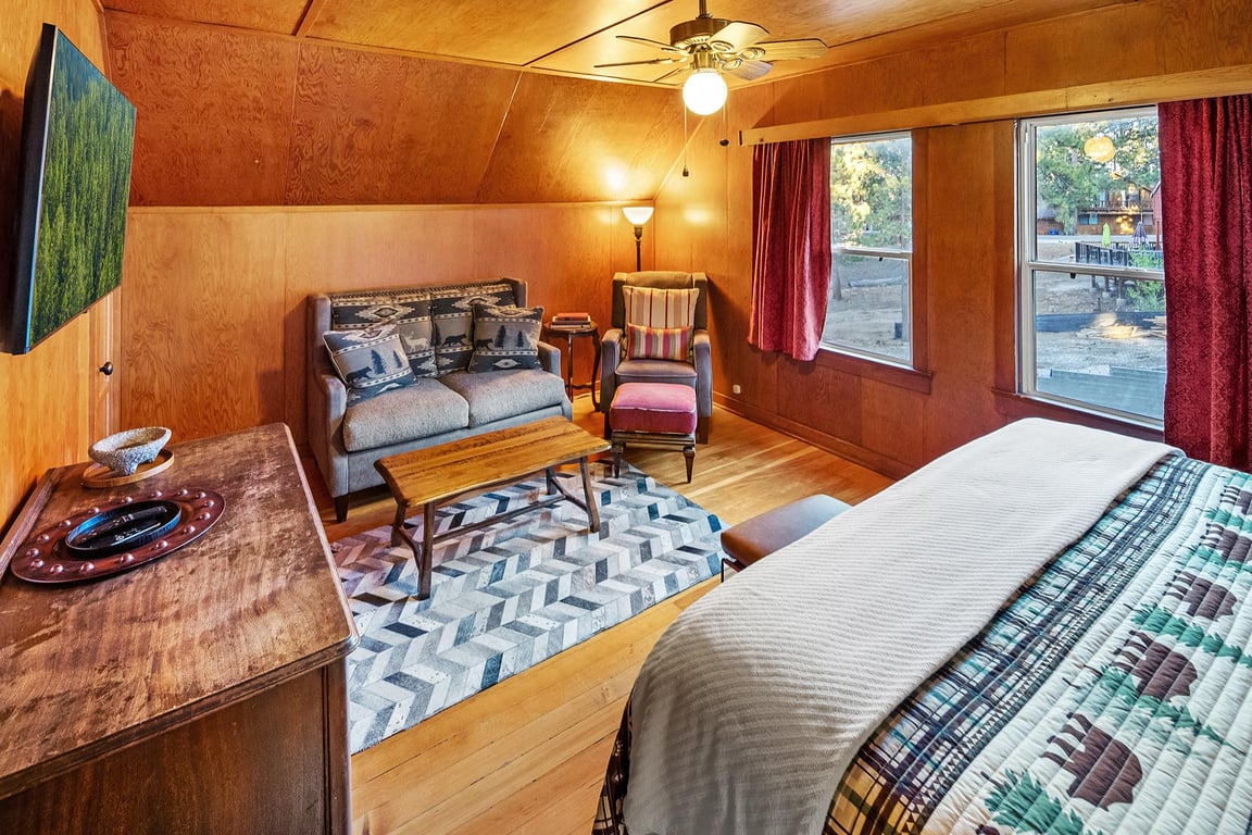 Cabin Image 35