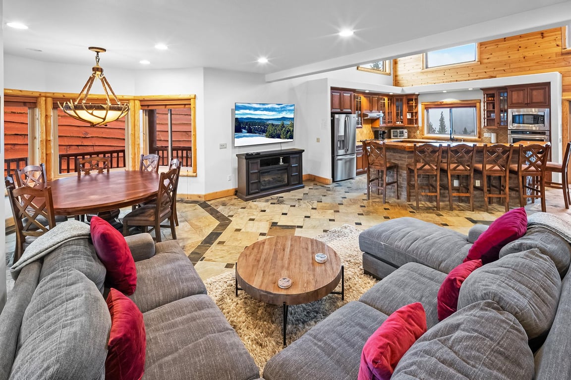 Cabin Image 18