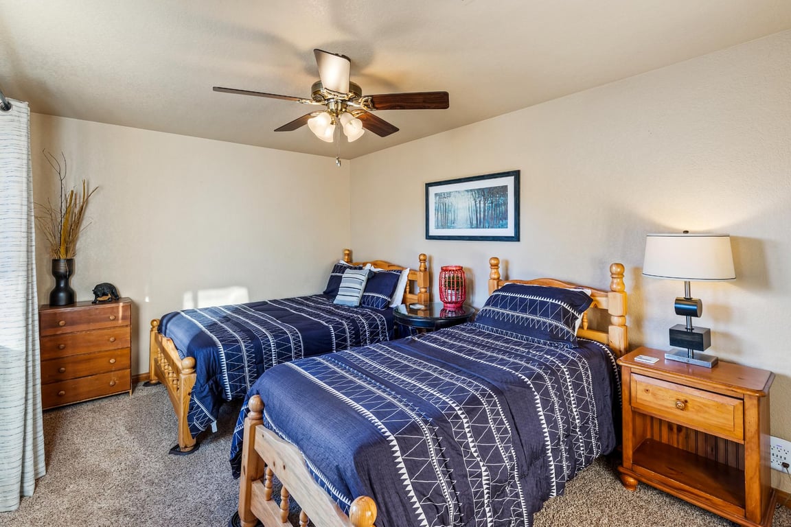 Cabin Image 37