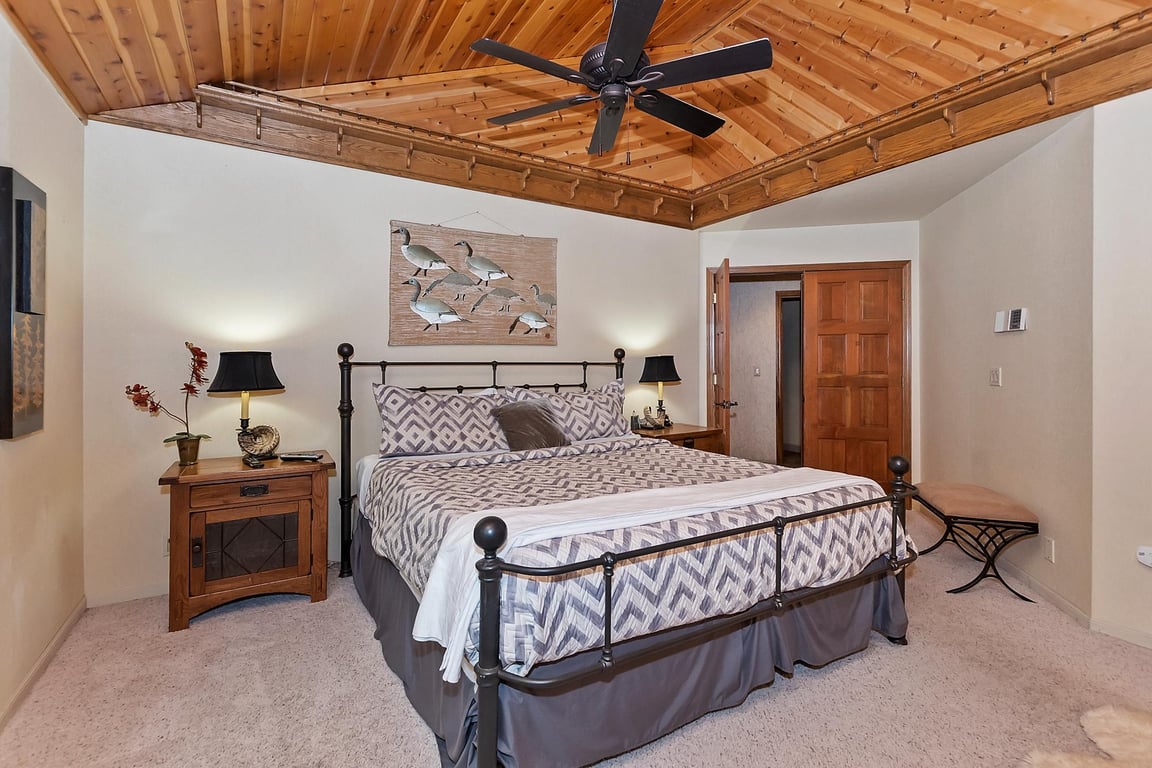 Cabin Image 14