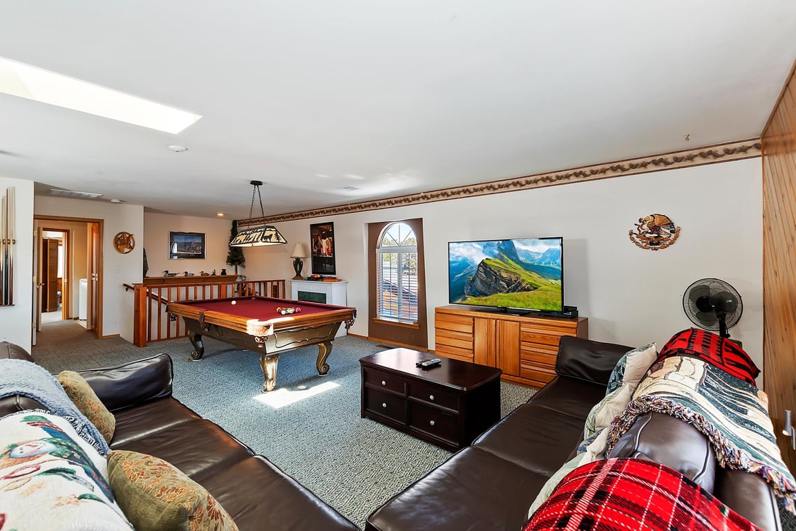 Cabin Image 29