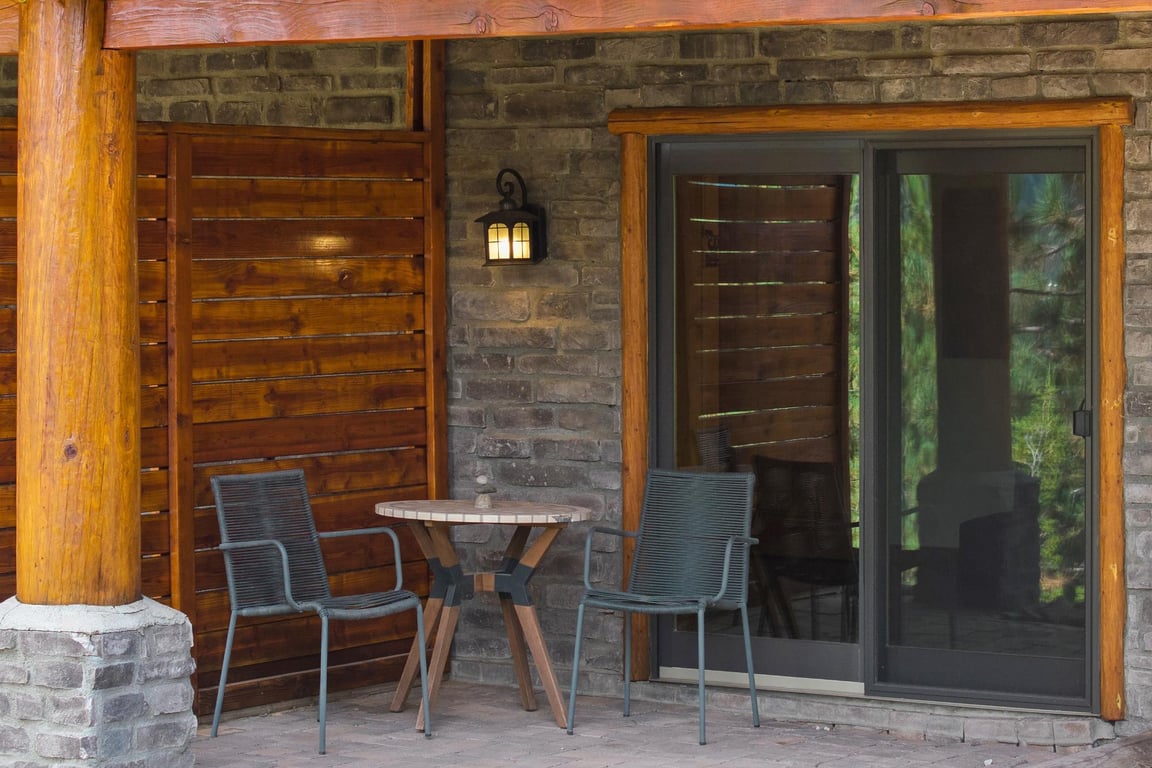 Cabin Image 12