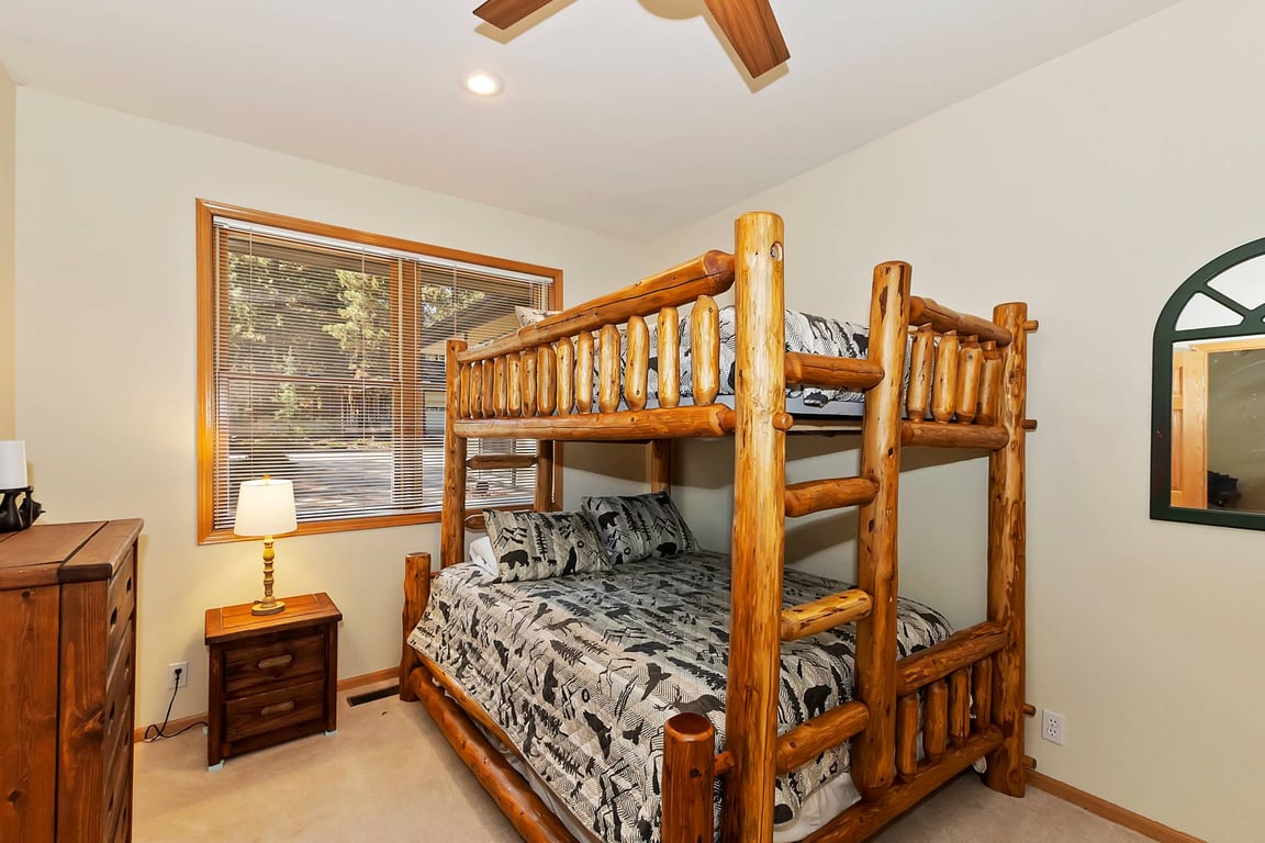 Cabin Image 21
