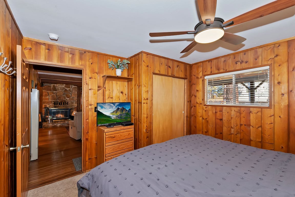Cabin Image 13